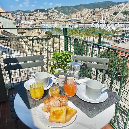 Happy Family Panorama